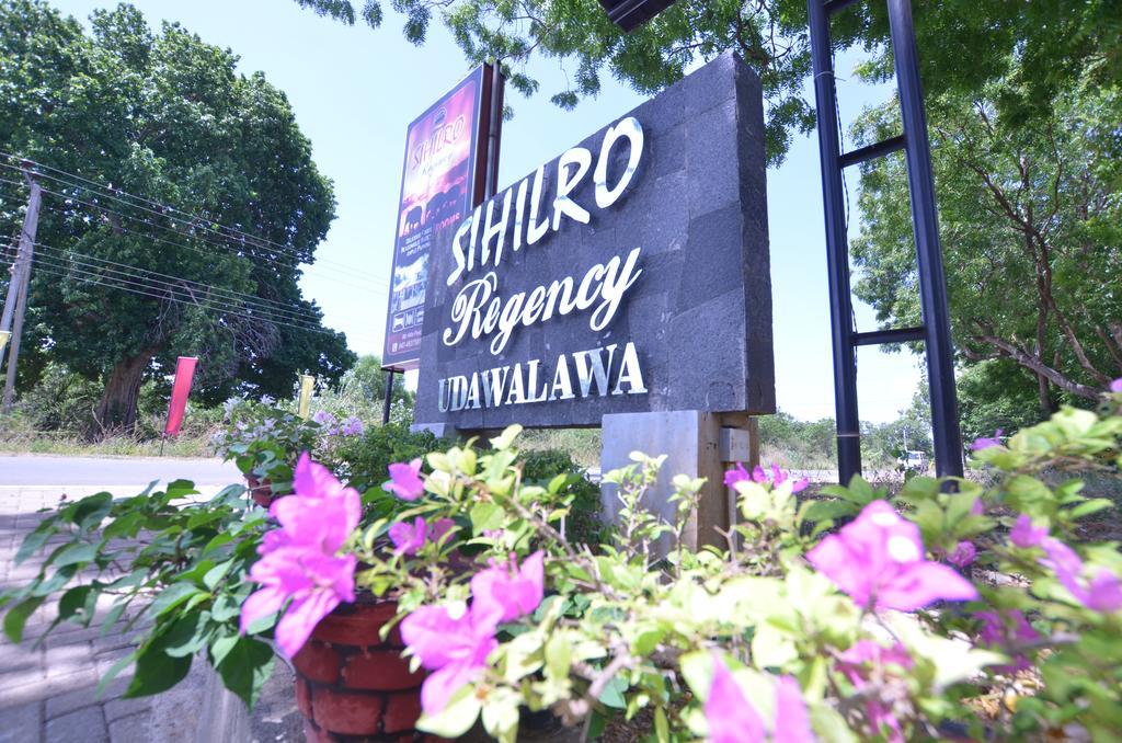 Sihilro Regency Hotel Udawalawe Exterior foto